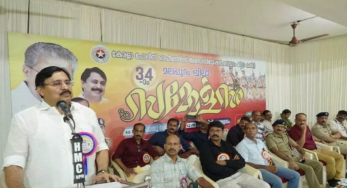 ‘മലപ്പുറത്ത് അനാവശ്യമായി കേസുകളുടെ എണ്ണം വർധിപ്പിക്കുന്നു’ ; പോലീസിനെ വിമർശിച്ച് മന്ത്രി വി.അബ്ദുറഹിമാൻ ‘മലപ്പുറത്ത് അനാവശ്യമായി കേസുകളുടെ എണ്ണം വർധിപ്പിക്കുന്നു’ ; പോലീസിനെ വിമർശിച്ച് മന്ത്രി വി.അബ്ദുറഹിമാൻ