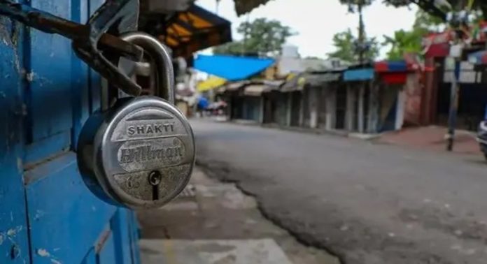 ത്രിപുരയിൽ അജ്ഞാതരുടെ ആക്രമണത്തിൽ പരിക്കേറ്റ സിപിഎം നേതാവ് മരിച്ചു ; ഇന്ന് സംസ്ഥാന വ്യാപകമായി ബന്ദ് ത്രിപുരയിൽ അജ്ഞാതരുടെ ആക്രമണത്തിൽ പരിക്കേറ്റ സിപിഎം നേതാവ് മരിച്ചു ; ഇന്ന് സംസ്ഥാന വ്യാപകമായി ബന്ദ്