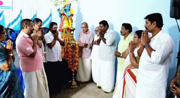 കാവുംഭാഗം ആനന്ദേശ്വരം ശിവക്ഷേത്രത്തിൽ അഖില ഭാരത ഭാഗവത മഹാസത്ര പൊതുയോഗം നടന്നു കാവുംഭാഗം ആനന്ദേശ്വരം ശിവക്ഷേത്രത്തിൽ അഖില ഭാരത ഭാഗവത മഹാസത്ര പൊതുയോഗം നടന്നു