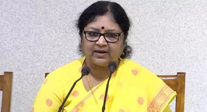 കീമിൽ സർക്കാരിന് തെറ്റ് പറ്റിയിട്ടില്ലെന്ന് മന്ത്രി ആർ ബിന്ദു കീമിൽ സർക്കാരിന് തെറ്റ് പറ്റിയിട്ടില്ലെന്ന് മന്ത്രി ആർ ബിന്ദു