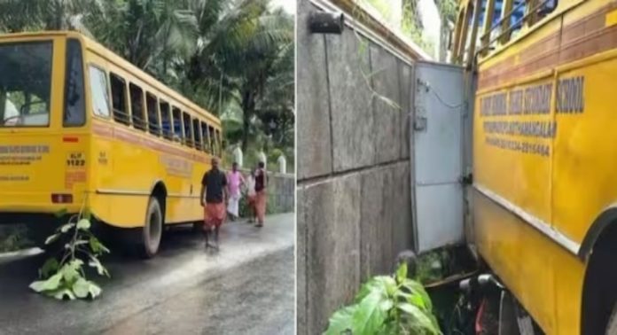 മൂവാറ്റുപുഴയിൽ സ്കൂൾ ബസ് നിയന്ത്രണം വിട്ട് മതിലിൽ ഇടിച്ചു ; വിദ്യാർത്ഥികൾക്ക് പരിക്ക് മൂവാറ്റുപുഴയിൽ സ്കൂൾ ബസ് നിയന്ത്രണം വിട്ട് മതിലിൽ ഇടിച്ചു ; വിദ്യാർത്ഥികൾക്ക് പരിക്ക്