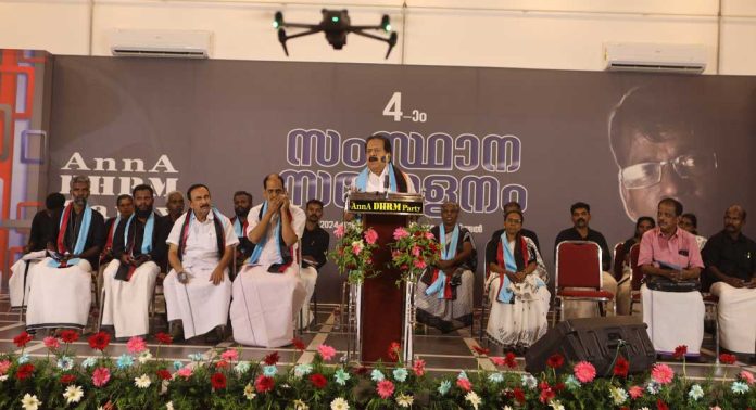 പട്ടികവിഭാഗ ആനുകൂല്യങ്ങള് നിഷേധിച്ച ഏക മുഖ്യമന്ത്രിയായി പിണറായി അധപതിച്ചു : രമേശ് ചെന്നിത്തല പട്ടികവിഭാഗ ആനുകൂല്യങ്ങള് നിഷേധിച്ച ഏക മുഖ്യമന്ത്രിയായി പിണറായി അധപതിച്ചു : രമേശ് ചെന്നിത്തല