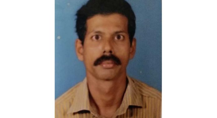റാന്നിയിൽ വാഹനാപകടത്തിൽ പരിക്കേറ്റു ചികിത്സയിലിരുന്ന ഗൃഹനാഥൻ മരിച്ചു റാന്നിയിൽ വാഹനാപകടത്തിൽ പരിക്കേറ്റു ചികിത്സയിലിരുന്ന ഗൃഹനാഥൻ മരിച്ചു