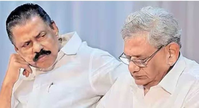 എസ്എൻഡിപിയിൽ സംഘപരിവാർ നുഴഞ്ഞുകയറിയെന്ന് യെച്ചൂരി എസ്എൻഡിപിയിൽ സംഘപരിവാർ നുഴഞ്ഞുകയറിയെന്ന് യെച്ചൂരി