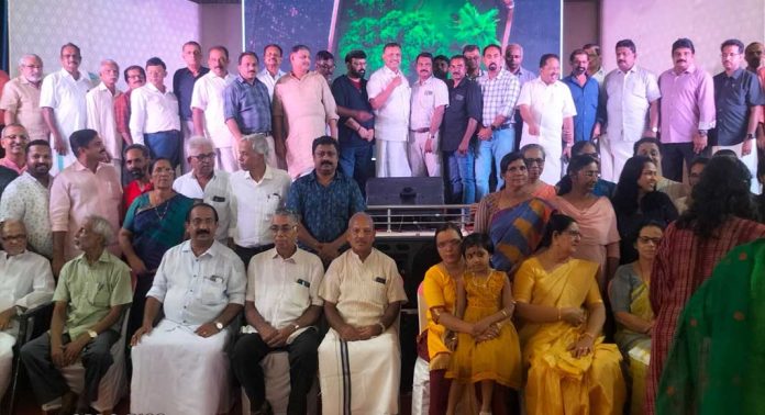 റാന്നി സെൻ്റ് തോമസ് കോളേജ് വജ്രജൂബിലി ആഘോഷങ്ങൾ പൂർവ്വ വിദ്യാർത്ഥികളുടെയും ഗുരുജനങ്ങളുടെയും സംഗമവേദിയായി മാറി റാന്നി സെൻ്റ് തോമസ് കോളേജ് വജ്രജൂബിലി ആഘോഷങ്ങൾ പൂർവ്വ വിദ്യാർത്ഥികളുടെയും ഗുരുജനങ്ങളുടെയും സംഗമവേദിയായി മാറി