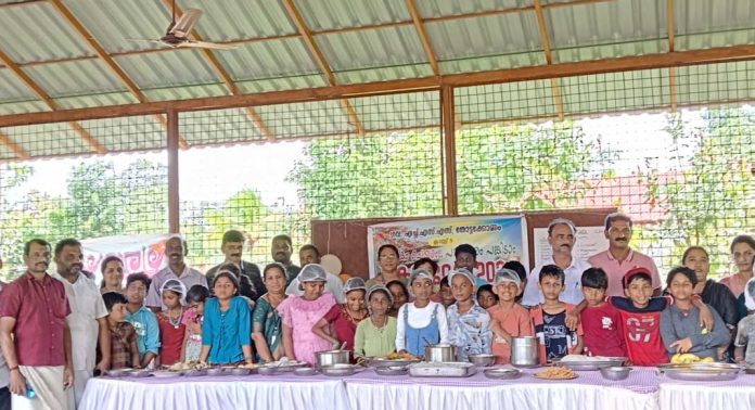 തോട്ടക്കോണം ഗവ ഹയർ സെക്കണ്ടറി സ്കൂളിൽ വിദ്യാർത്ഥികളുടെ നേതൃത്വത്തിൽ സ്കൂളിൽ ഭക്ഷ്യമേള നടത്തി തോട്ടക്കോണം ഗവ ഹയർ സെക്കണ്ടറി സ്കൂളിൽ വിദ്യാർത്ഥികളുടെ നേതൃത്വത്തിൽ സ്കൂളിൽ ഭക്ഷ്യമേള നടത്തി