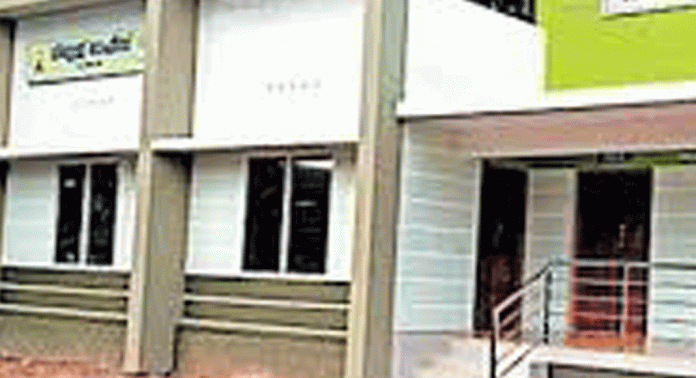 ചെറുകോല് സ്മാര്ട്ട് വില്ലേജ് ഓഫീസ് പൂര്ത്തിയാകുന്നു ചെറുകോല് സ്മാര്ട്ട് വില്ലേജ് ഓഫീസ് പൂര്ത്തിയാകുന്നു