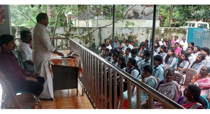 ചെന്നീർക്കര ഗ്രാമപഞ്ചായത്തിൽ “നെറ്റ് സീറോ കാർബൺ കേരളം – ജനങ്ങളുടെ പദ്ധതി” ; സംഘാടക സമിതി രൂപീകരിച്ചു ചെന്നീർക്കര ഗ്രാമപഞ്ചായത്തിൽ “നെറ്റ് സീറോ കാർബൺ കേരളം – ജനങ്ങളുടെ പദ്ധതി” ; സംഘാടക സമിതി രൂപീകരിച്ചു