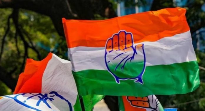 അഹമ്മദാബാദിൽ നിർണായക നേതൃയോഗം വിളിച്ചുചേർത്ത് കോൺഗ്രസ് അഹമ്മദാബാദിൽ നിർണായക നേതൃയോഗം വിളിച്ചുചേർത്ത് കോൺഗ്രസ്