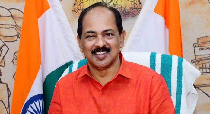 പാചകവാതക പ്രതിസന്ധി : കരിഞ്ചന്തയും പൂഴ്ത്തിവെപ്പും തടയാൻ ശക്തമായ നടപടി ഉണ്ടാകുമെന്ന് മന്ത്രി ജി ആർ അനിൽ പാചകവാതക പ്രതിസന്ധി : കരിഞ്ചന്തയും പൂഴ്ത്തിവെപ്പും തടയാൻ ശക്തമായ നടപടി ഉണ്ടാകുമെന്ന് മന്ത്രി ജി ആർ അനിൽ