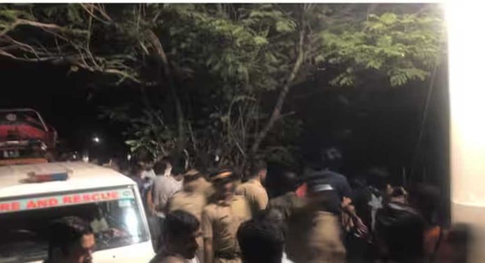 കനോലി കനാലിൽ വീണ യുവാവിനെ രക്ഷപ്പെടുത്തി കനോലി കനാലിൽ വീണ യുവാവിനെ രക്ഷപ്പെടുത്തി