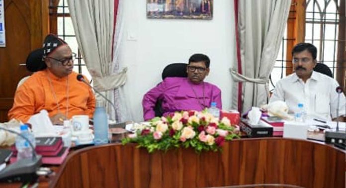 ക്രൈസ്തവ ജീവിതം വേർപിരിഞ്ഞ് കഴിയാനുള്ളതല്ല, ഐക്യതയുടെതാണ് : ഡോ. തിയോഡോഷ്യസ് മാർത്തോമ മെത്രാപ്പോലീത്ത ക്രൈസ്തവ ജീവിതം വേർപിരിഞ്ഞ് കഴിയാനുള്ളതല്ല, ഐക്യതയുടെതാണ് : ഡോ. തിയോഡോഷ്യസ് മാർത്തോമ മെത്രാപ്പോലീത്ത