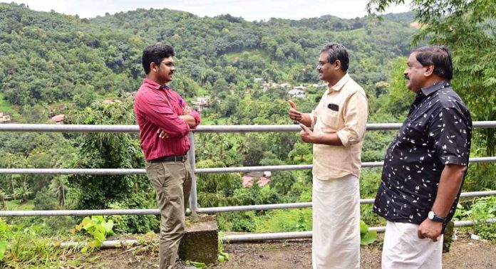 വഞ്ചിപൊയ്ക – പെരിങ്ങമല വെള്ളച്ചാട്ടം : ജലസംരക്ഷണത്തിനൊപ്പം അഡ്വഞ്ചർ ടൂറിസവും ഒരുക്കാൻ നഗരസഭ വഞ്ചിപൊയ്ക – പെരിങ്ങമല വെള്ളച്ചാട്ടം : ജലസംരക്ഷണത്തിനൊപ്പം അഡ്വഞ്ചർ ടൂറിസവും ഒരുക്കാൻ നഗരസഭ
