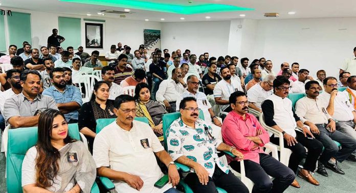 ഉമ്മൻചാണ്ടി അനുസ്മരണം സംഘടിപ്പിച്ചു ഉമ്മൻചാണ്ടി അനുസ്മരണം സംഘടിപ്പിച്ചു