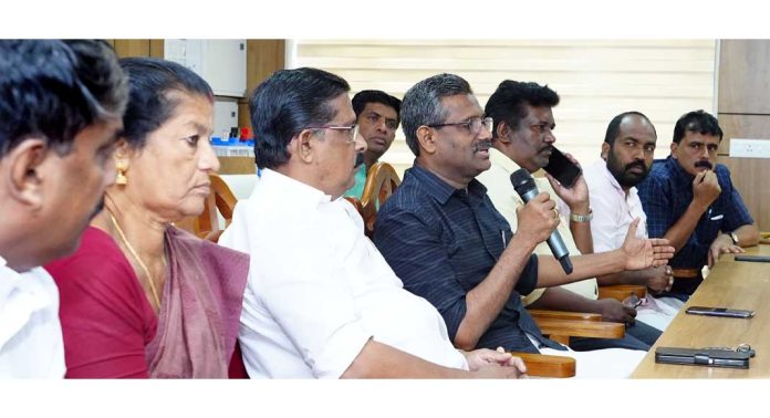 വയനാടിന് കൈത്താങ്ങാകാൻ പത്തനംതിട്ട നഗരസഭ വയനാടിന് കൈത്താങ്ങാകാൻ പത്തനംതിട്ട നഗരസഭ