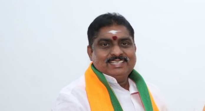 ആഭ്യന്തരമന്ത്രിയെ മാറ്റണം ; തെരഞ്ഞെടുപ്പ് തോൽവിക്ക് പിന്നാലെ പുതുച്ചേരി ബി.ജെ.പിയിൽ പോര് ആഭ്യന്തരമന്ത്രിയെ മാറ്റണം ; തെരഞ്ഞെടുപ്പ് തോൽവിക്ക് പിന്നാലെ പുതുച്ചേരി ബി.ജെ.പിയിൽ പോര്