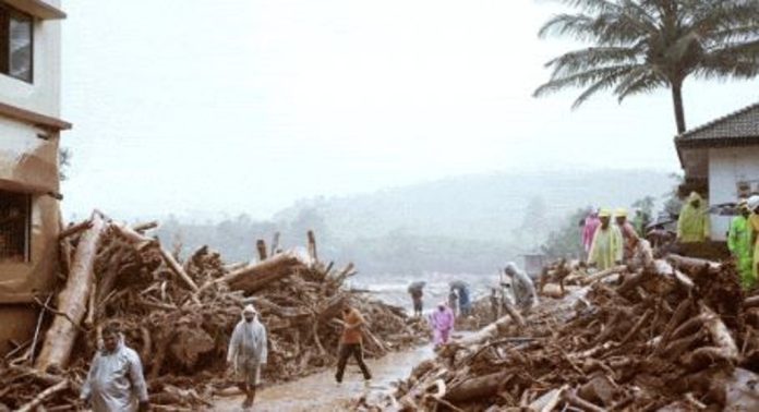 ഉരുൾപൊട്ടൽ നടന്ന സ്ഥലത്ത് നിന്ന് നാല് കിലോമീറ്റർ വരെ വൈദ്യുതിബന്ധം പുനഃസ്ഥാപിച്ചു ഉരുൾപൊട്ടൽ നടന്ന സ്ഥലത്ത് നിന്ന് നാല് കിലോമീറ്റർ വരെ വൈദ്യുതിബന്ധം പുനഃസ്ഥാപിച്ചു