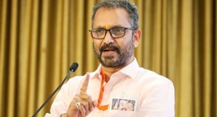 പിഎസ്സി കോഴ ; പാർട്ടി അന്വേഷണം നടത്താൻ സിപിഎമ്മിന്റെ ആഭ്യന്തരകാര്യമല്ലെന്ന് കെ. സുരേന്ദ്രൻ പിഎസ്സി കോഴ ; പാർട്ടി അന്വേഷണം നടത്താൻ സിപിഎമ്മിന്റെ ആഭ്യന്തരകാര്യമല്ലെന്ന് കെ. സുരേന്ദ്രൻ