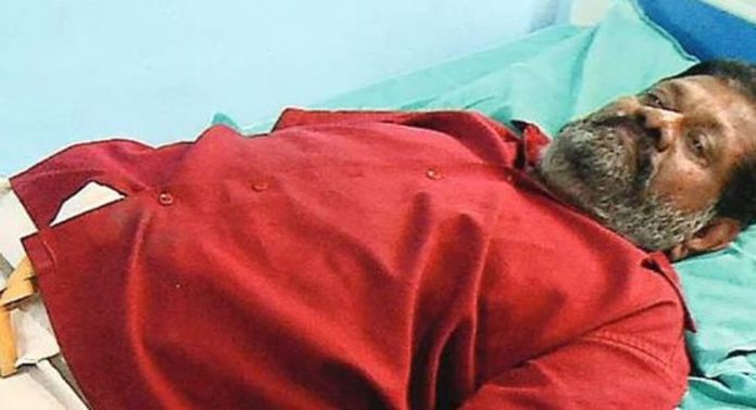 ഇടയ്ക്ക് ഉണര്ന്നുനോക്കും തുറന്ന് ആരെങ്കിലും വരുമോയെന്ന് ; ലിഫ്റ്റില് കുടുങ്ങിയ ആ മണിക്കൂറുകള്… ഇടയ്ക്ക് ഉണര്ന്നുനോക്കും തുറന്ന് ആരെങ്കിലും വരുമോയെന്ന് ; ലിഫ്റ്റില് കുടുങ്ങിയ ആ മണിക്കൂറുകള്…