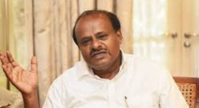 രക്ഷാപ്രവർത്തനത്തിന് സൈന്യം വരേണ്ട സാഹചര്യമില്ല, ജോലി കൃത്യമായി അവർ ചെയ്യുന്നുണ്ട് ; എച്ച്.ഡി കുമാരസ്വാമി രക്ഷാപ്രവർത്തനത്തിന് സൈന്യം വരേണ്ട സാഹചര്യമില്ല, ജോലി കൃത്യമായി അവർ ചെയ്യുന്നുണ്ട് ; എച്ച്.ഡി കുമാരസ്വാമി