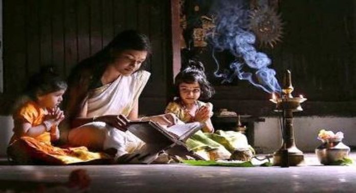 ഇന്ന് കർക്കടകം ഒന്ന് ; ഇനി രാമായണ പാരായണത്തിന്റെ നാളുകൾ ഇന്ന് കർക്കടകം ഒന്ന് ; ഇനി രാമായണ പാരായണത്തിന്റെ നാളുകൾ
