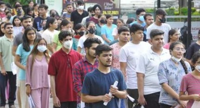 പുതുക്കിയ നീറ്റ് പരീക്ഷാഫലം പ്രസിദ്ധീകരിച്ചു പുതുക്കിയ നീറ്റ് പരീക്ഷാഫലം പ്രസിദ്ധീകരിച്ചു