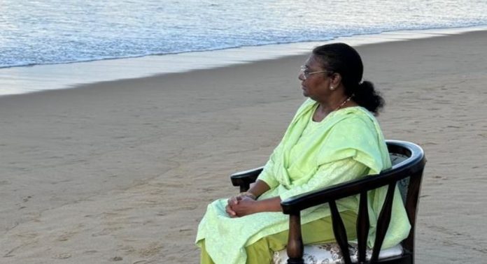 കാലാവസ്ഥാ വ്യതിയാനം ; ആശങ്ക പ്രകടിപ്പിച്ച് ദ്രൗപദി മുർമു കാലാവസ്ഥാ വ്യതിയാനം ; ആശങ്ക പ്രകടിപ്പിച്ച് ദ്രൗപദി മുർമു