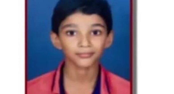 ചെങ്ങമനാട്ടെ കൗമാരക്കാരൻ ജീവനൊടുക്കിയ സംഭവം ; ആലുവ ഡിവൈഎസ്പിയുടെ മേൽനോട്ടത്തിൽ കേസ് അന്വേഷിക്കും ചെങ്ങമനാട്ടെ കൗമാരക്കാരൻ ജീവനൊടുക്കിയ സംഭവം ; ആലുവ ഡിവൈഎസ്പിയുടെ മേൽനോട്ടത്തിൽ കേസ് അന്വേഷിക്കും