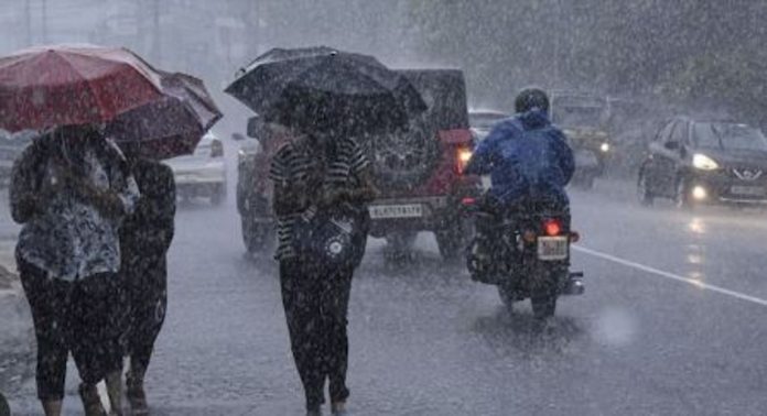 വടക്കൻ ജില്ലകളിൽ ശക്തമായ മഴയ്ക്ക് സാധ്യത വടക്കൻ ജില്ലകളിൽ ശക്തമായ മഴയ്ക്ക് സാധ്യത