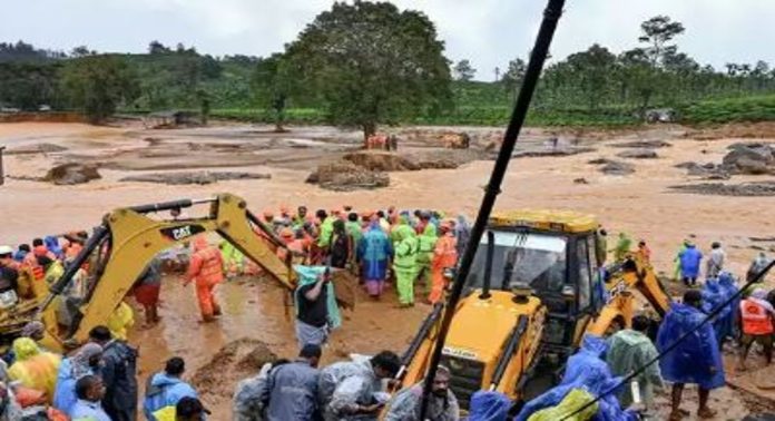 2ാം ദിനം തെരച്ചിൽ 7 മണിക്ക് തുടങ്ങും ; ഒറ്റപ്പെട്ടയിടത്ത് കൂടുതൽ സൈന്യം 2ാം ദിനം തെരച്ചിൽ 7 മണിക്ക് തുടങ്ങും ; ഒറ്റപ്പെട്ടയിടത്ത് കൂടുതൽ സൈന്യം