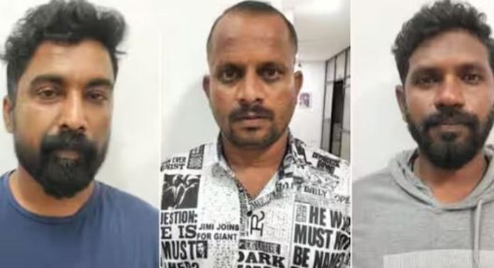 യുവാവിനെ ബൈക്ക് ഇടിച്ച് വീഴ്ത്തി കൊലപ്പെടുത്താന് ശ്രമം ; മൂന്നുപേർ അറസ്റ്റിൽ യുവാവിനെ ബൈക്ക് ഇടിച്ച് വീഴ്ത്തി കൊലപ്പെടുത്താന് ശ്രമം ; മൂന്നുപേർ അറസ്റ്റിൽ