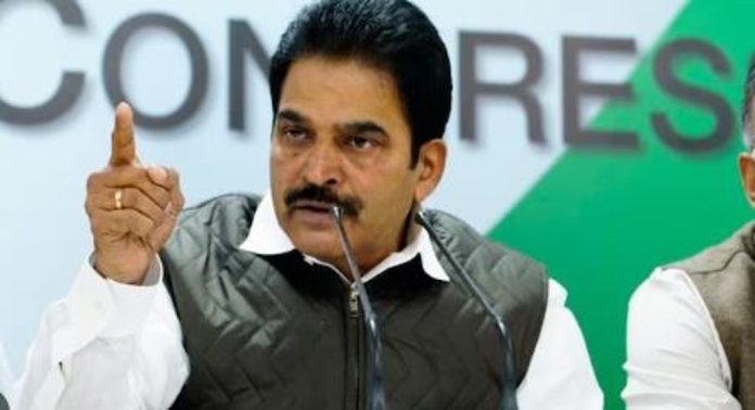 എതിർശബ്ദം കേൾക്കുമ്പോഴേ ജനാധിപത്യം അർഥവത്താകൂ ; കെ.സി. വേണുഗോപാൽ എതിർശബ്ദം കേൾക്കുമ്പോഴേ ജനാധിപത്യം അർഥവത്താകൂ ; കെ.സി. വേണുഗോപാൽ