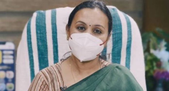 സംസ്ഥാനത്ത് വീണ്ടും നിപ വൈറസ് ഭീതി? ; ആരോഗ്യമന്ത്രി മലപ്പുറത്തേക്ക് തിരിച്ചു, നടപടികൾ തുടങ്ങി സംസ്ഥാനത്ത് വീണ്ടും നിപ വൈറസ് ഭീതി? ; ആരോഗ്യമന്ത്രി മലപ്പുറത്തേക്ക് തിരിച്ചു, നടപടികൾ തുടങ്ങി