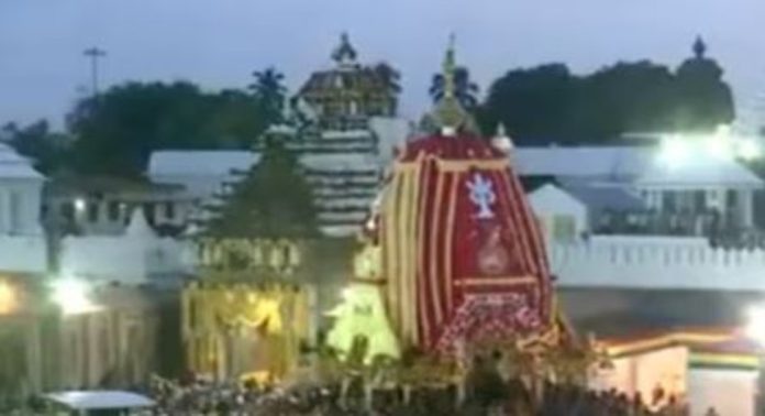 പുരിയിൽ രഥയാത്രയ്ക്കിടെ അപകടം ; ഒരു മരണം, നിരവധിപേർക്ക് പരിക്ക് പുരിയിൽ രഥയാത്രയ്ക്കിടെ അപകടം ; ഒരു മരണം, നിരവധിപേർക്ക് പരിക്ക്