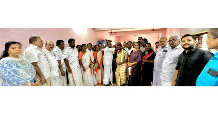 റാന്നി പഴവങ്ങാടി ഗ്രാമ പഞ്ചായത്ത് പ്രസിഡന്റ് ആയി തിരഞ്ഞെടുക്കപ്പെട്ട റൂബി കോശിയ്ക്ക് അനുമോദന യോഗം നടത്തി റാന്നി പഴവങ്ങാടി ഗ്രാമ പഞ്ചായത്ത് പ്രസിഡന്റ് ആയി തിരഞ്ഞെടുക്കപ്പെട്ട റൂബി കോശിയ്ക്ക് അനുമോദന യോഗം നടത്തി