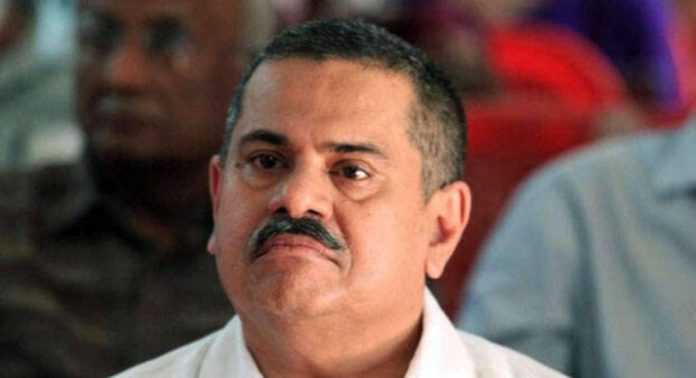 സര്ക്കാര് സേവനങ്ങളുടെ ഫീസ് നിരക്ക് കൂട്ടാനുള്ള നിര്ദ്ദേശം കെഎം എബ്രഹാമിൻ്റേത് ; ധനവകുപ്പ് നോക്കുകുത്തി സര്ക്കാര് സേവനങ്ങളുടെ ഫീസ് നിരക്ക് കൂട്ടാനുള്ള നിര്ദ്ദേശം കെഎം എബ്രഹാമിൻ്റേത് ; ധനവകുപ്പ് നോക്കുകുത്തി