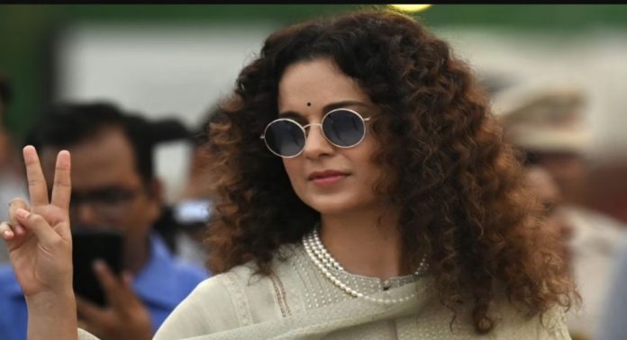 കങ്കണ റണൗട്ടിന്റെ വിജയം ചോദ്യംചെയ്ത് ഹർജി ; നോട്ടീസ് അയച്ച് ഹൈക്കോടതി കങ്കണ റണൗട്ടിന്റെ വിജയം ചോദ്യംചെയ്ത് ഹർജി ; നോട്ടീസ് അയച്ച് ഹൈക്കോടതി