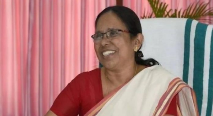 കാഫിർ സ്ക്രീൻഷോട്ടിലെ എസ്ഐടി അന്വേഷണത്തിൽ പ്രതികരിച്ച് കെ കെ ശൈലജ കാഫിർ സ്ക്രീൻഷോട്ടിലെ എസ്ഐടി അന്വേഷണത്തിൽ പ്രതികരിച്ച് കെ കെ ശൈലജ