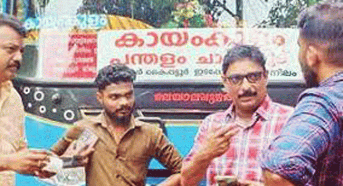 ഓപ്പറേഷൻ മഫ്തി : നിയമം ലംഘിച്ച ബസ്സുകൾക്ക് എതിരേ നടപടി ഓപ്പറേഷൻ മഫ്തി : നിയമം ലംഘിച്ച ബസ്സുകൾക്ക് എതിരേ നടപടി