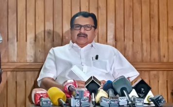 എംബിബിഎസ് അധിക ഫീസ് തിരിച്ചു നൽകണമെന്ന നിർദേശത്തിൽ നിയമോപദേശം തേടാൻ സർക്കാർ ; മന്ത്രി സ്വാശ്രയ മാനേജ്മെന്റുകളുമായി ഇന്ന് ചർച്ച നടത്തും