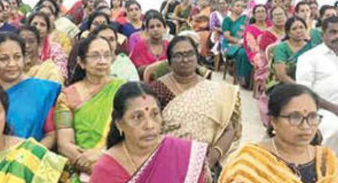 എൻ.എസ്.എസ്. പന്തളം കുരമ്പാല മേഖലാ സമ്മേളനം ഉദ്ഘാടനം ചെയ്തു എൻ.എസ്.എസ്. പന്തളം കുരമ്പാല മേഖലാ സമ്മേളനം ഉദ്ഘാടനം ചെയ്തു