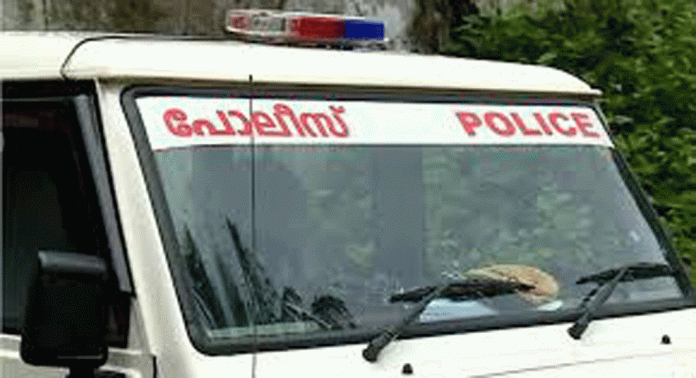ഉദ്യോഗസ്ഥർക്കും കുടുംബങ്ങൾക്കും പ്രത്യേക പരാതി പരിഹാര പദ്ധതിയുമായി കേരള പോലീസ് ഉദ്യോഗസ്ഥർക്കും കുടുംബങ്ങൾക്കും പ്രത്യേക പരാതി പരിഹാര പദ്ധതിയുമായി കേരള പോലീസ്