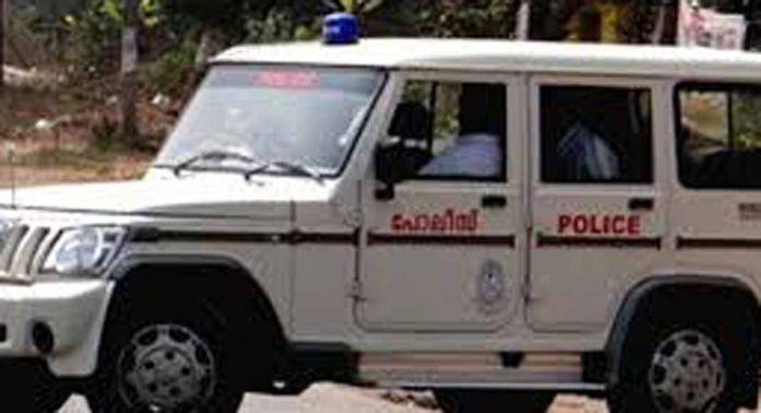 മലപ്പുറം തിരൂരിൽ നിന്ന് കാണാതായ 17കാരൻ വീട്ടിൽ തിരിച്ചെത്തി മലപ്പുറം തിരൂരിൽ നിന്ന് കാണാതായ 17കാരൻ വീട്ടിൽ തിരിച്ചെത്തി