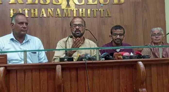 മണിപ്പൂരില് നിന്നും കേരളത്തിലേക്ക് കുട്ടികളെ എത്തിച്ച സംഭവം ; വീഴ്ച സംഭവിച്ചുവെന്ന് സമ്മതിച്ച് തിരുവല്ല സത്യം മിനിസ്ട്രീസ് മണിപ്പൂരില് നിന്നും കേരളത്തിലേക്ക് കുട്ടികളെ എത്തിച്ച സംഭവം ; വീഴ്ച സംഭവിച്ചുവെന്ന് സമ്മതിച്ച് തിരുവല്ല സത്യം മിനിസ്ട്രീസ്