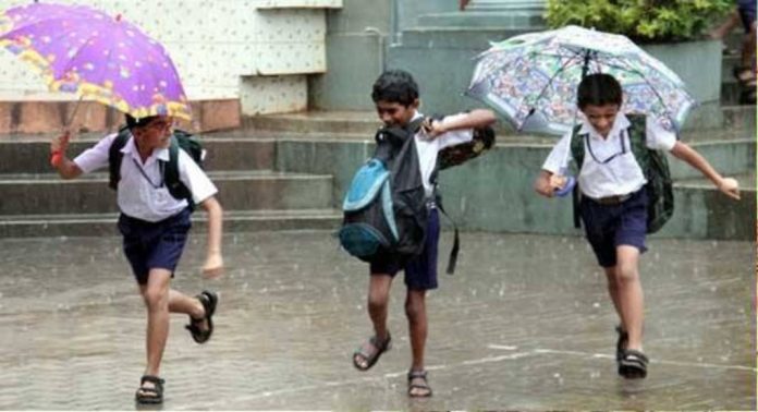 തൃശൂരിലും അവധി പ്രഖ്യാപിച്ചു ; നാളെ മൊത്തം 6 ജില്ലകളിൽ അവധി തൃശൂരിലും അവധി പ്രഖ്യാപിച്ചു ; നാളെ മൊത്തം 6 ജില്ലകളിൽ അവധി