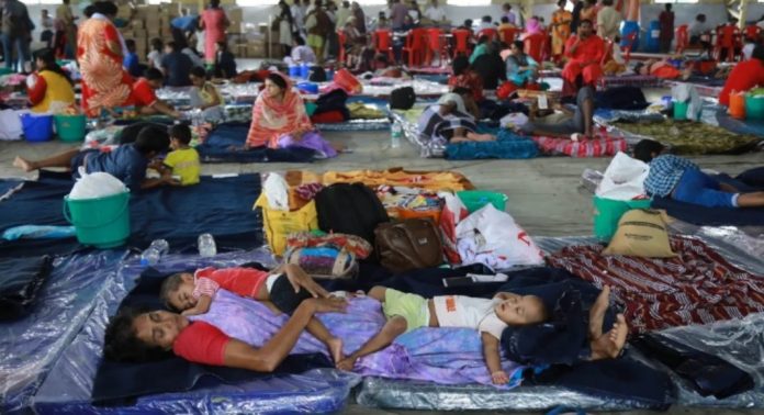 ഇടുക്കിയിലെ പ്രളയ പുനരധിവാസ പദ്ധതി താളംതെറ്റി ; 2018ൽ വീടും സ്ഥലവും നഷ്ടമായ കുടുംബങ്ങൾ പെരുവഴിയിൽ ഇടുക്കിയിലെ പ്രളയ പുനരധിവാസ പദ്ധതി താളംതെറ്റി ; 2018ൽ വീടും സ്ഥലവും നഷ്ടമായ കുടുംബങ്ങൾ പെരുവഴിയിൽ
