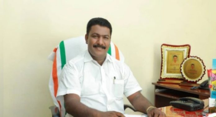 താൻ നിരപരാധി, സിപിഎം നേതൃത്വത്തെ ബോധ്യപ്പെടുത്തും : തൊടുപുഴ നഗരസഭാ അധ്യക്ഷ പദം രാജിവെക്കില്ലെന്ന് സനീഷ് ജോര്ജ് താൻ നിരപരാധി, സിപിഎം നേതൃത്വത്തെ ബോധ്യപ്പെടുത്തും : തൊടുപുഴ നഗരസഭാ അധ്യക്ഷ പദം രാജിവെക്കില്ലെന്ന് സനീഷ് ജോര്ജ്