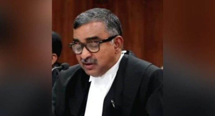 ജസ്റ്റിസ് അലക്സാണ്ടർ തോമസ് സംസ്ഥാന മനുഷ്യാവകാശ കമ്മിഷൻ അധ്യക്ഷൻ ജസ്റ്റിസ് അലക്സാണ്ടർ തോമസ് സംസ്ഥാന മനുഷ്യാവകാശ കമ്മിഷൻ അധ്യക്ഷൻ
