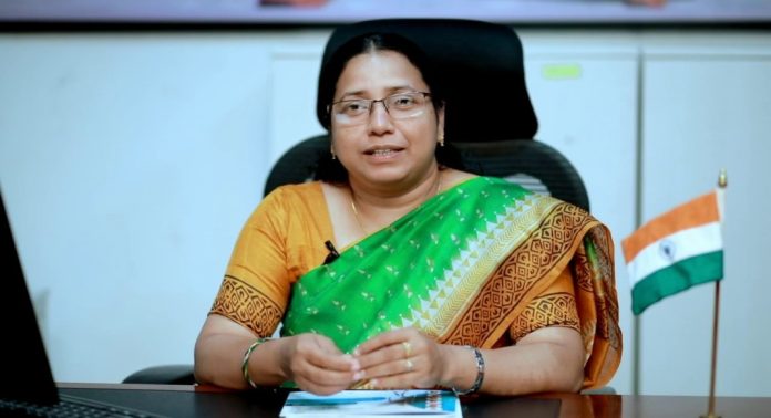 ‘ മനുഷ്യ ജീവൻ നഷ്ടപ്പെട്ടാൽ ഉത്തരവാദി ഡിഎഫ്ഒ ‘ ; മരം വീണ് അപകടങ്ങളിൽ നിലപാട് കടുപ്പിച്ച് ഇടുക്കി ജില്ലാ കളക്ടർ ‘ മനുഷ്യ ജീവൻ നഷ്ടപ്പെട്ടാൽ ഉത്തരവാദി ഡിഎഫ്ഒ ‘ ; മരം വീണ് അപകടങ്ങളിൽ നിലപാട് കടുപ്പിച്ച് ഇടുക്കി ജില്ലാ കളക്ടർ