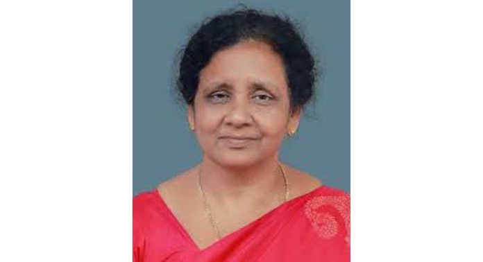 ഇടുക്കി എംപി ഡീൻ കുര്യാക്കോസിന്റെ അമ്മ റോസമ്മ കുര്യാക്കോസ് അന്തരിച്ചു ഇടുക്കി എംപി ഡീൻ കുര്യാക്കോസിന്റെ അമ്മ റോസമ്മ കുര്യാക്കോസ് അന്തരിച്ചു